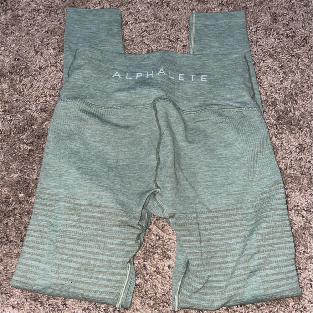 Alphalete leggings
